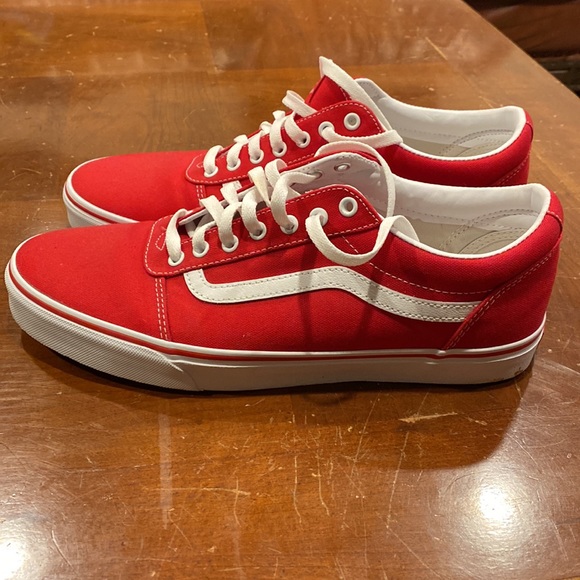 Size 12 Vans Old Skool Red Shoes, Canvas, Brand New Condition - Picture 2 of 5